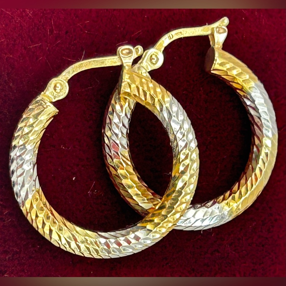 **FLASH SALE** 14K Gold Tri-color Earrings - Picture 1 of 7